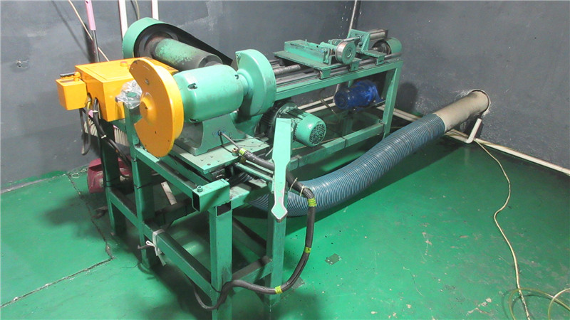 14 Slitting According to Customer Requirements